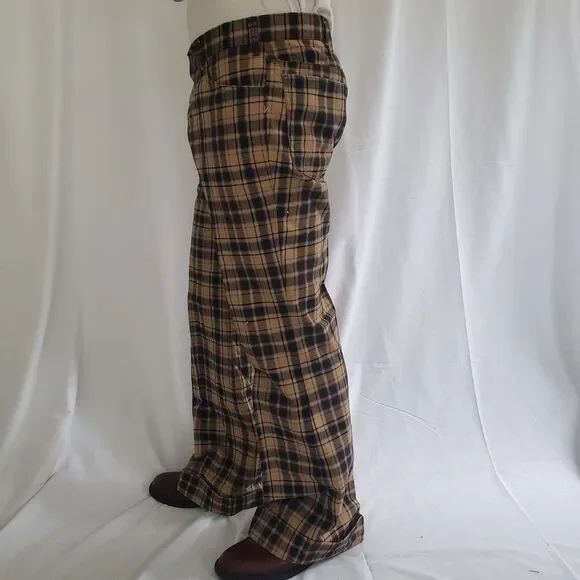 60s/70s Levi's Brown and Blue Plaid Pleated Flare Pants - Picture 3 of 6